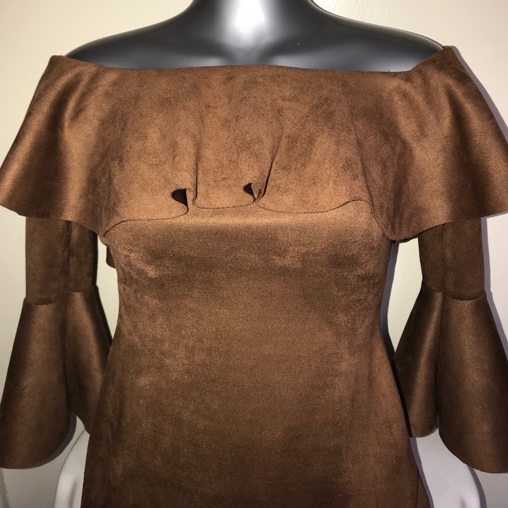 Women’s knee length brown dress